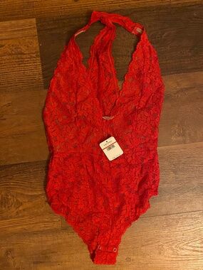Free people Red Lace V neck Bodysuit (Lined) XS NWT